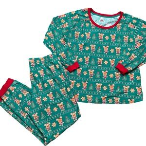 Disney Store Mickey Mouse & Friends Green Holiday Pajamas Set XL‎ Gingerbread